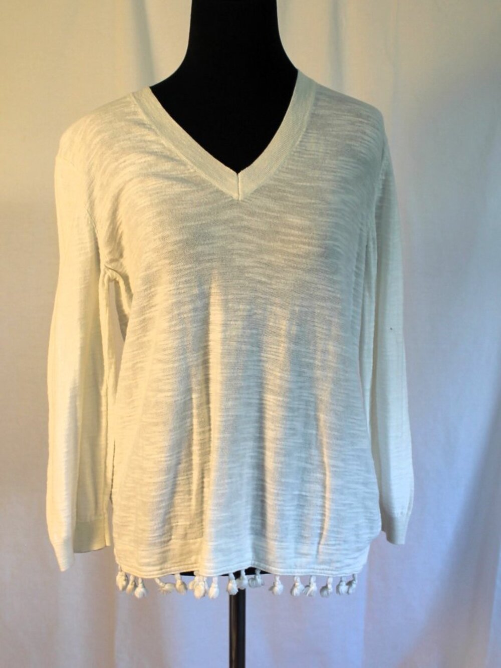 Loft Outlet Lightweight Ivory Sweater w/ Tassel Hem, Small